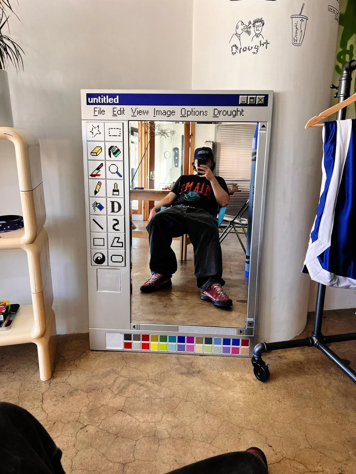 PAINTER MIRROR