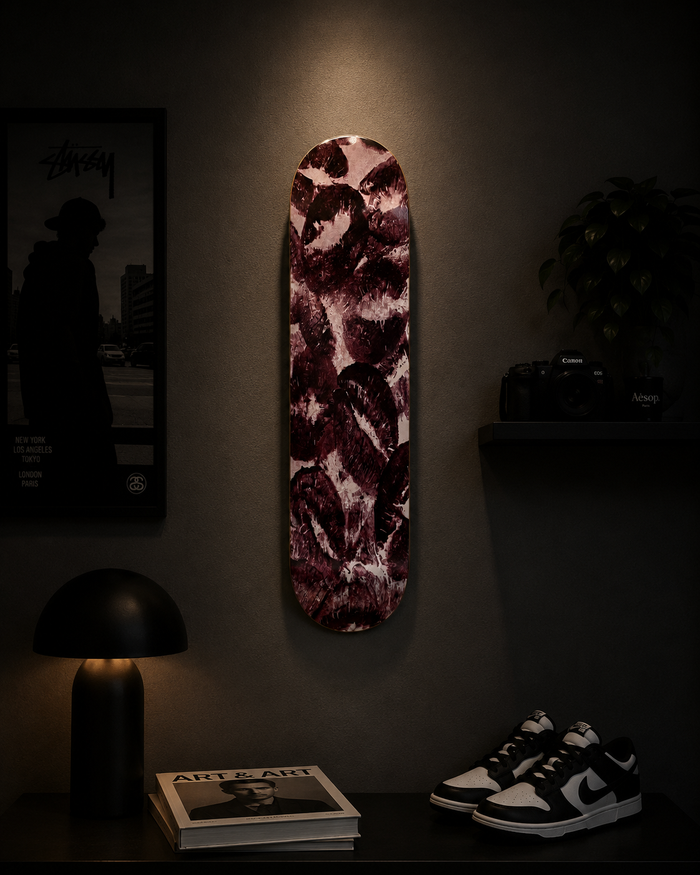 KISSES DECK