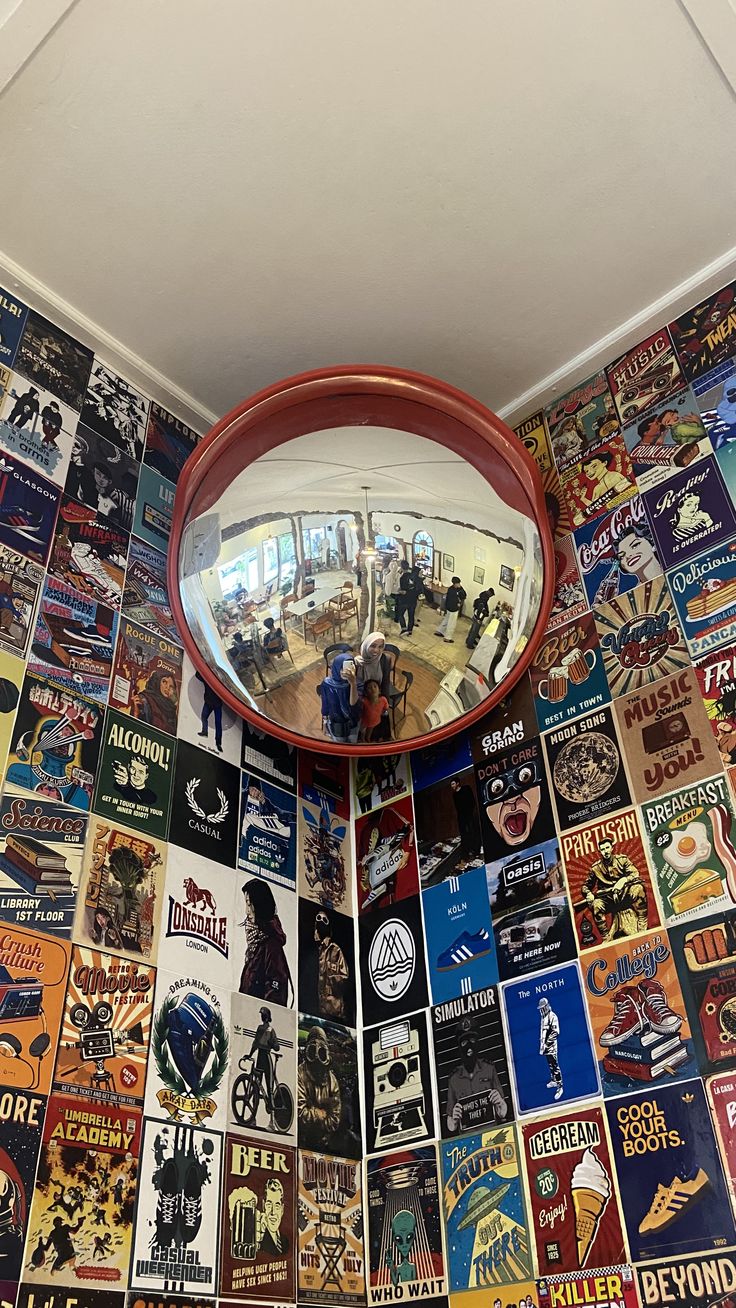 CONVEX MIRROR