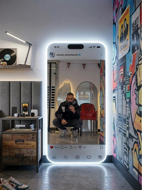 INSTAGRAM MIRROR